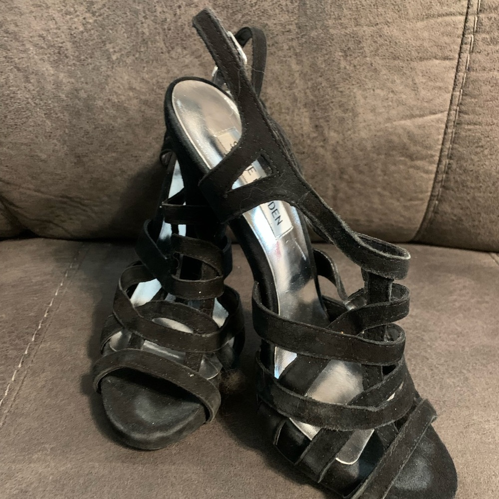 Steve Madden Black Strappy Heels sz7